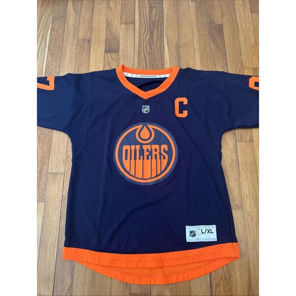Edmonton Oilers Connor McDavid Navy Blue and Orange NHL Jersey Youth Size L/XL - Picture 2 of 7